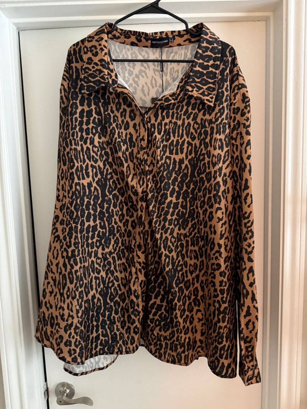 NWT - PrettyLittleThing Leopard Print Button-Front Shirt - Brown/Black